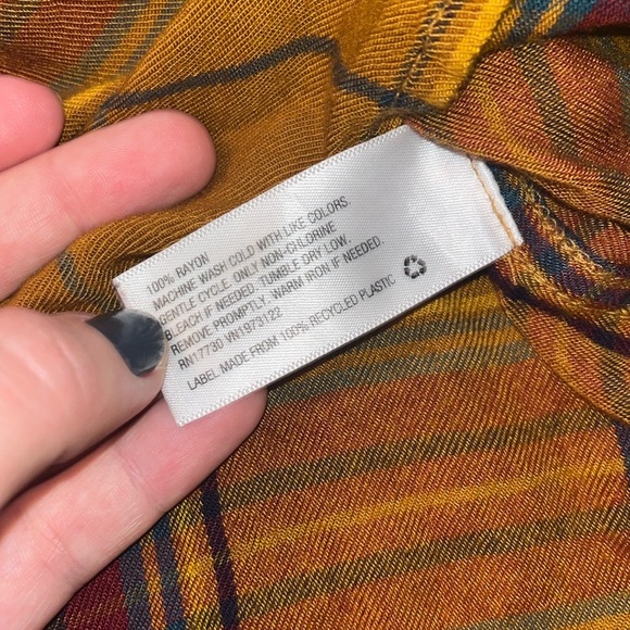 Mossimo Supply Co Plaid Button Up - Picture 8 of 10